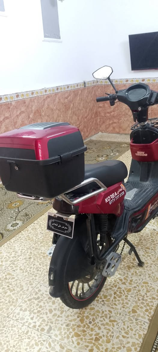 دراجة البيع السعر 350 وبيهة مجال السفير شارع 17 ***********
