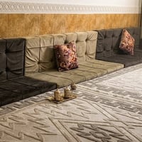 جلسه للبيع بسعر 375 قياس 14متر تقريبا 07751842538