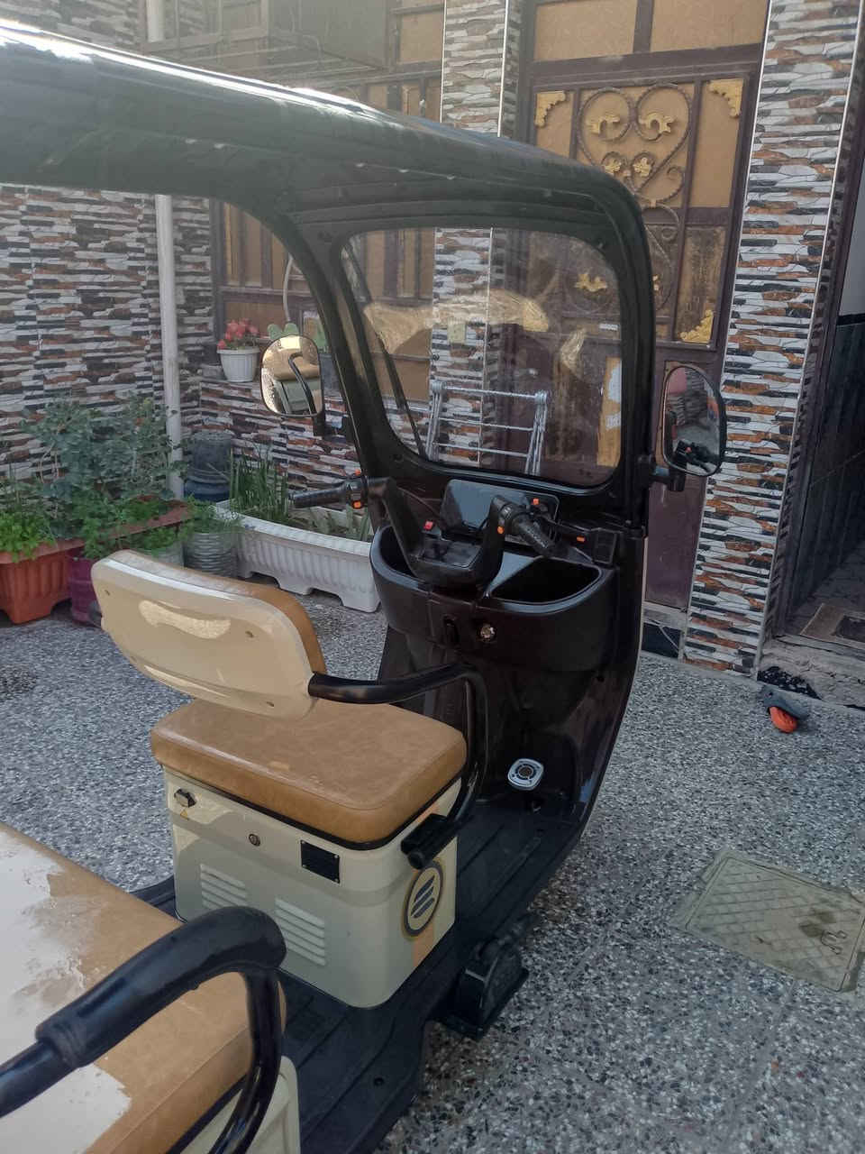 السلام عليكم ،،تكتك شحن،،
للبيع,ناقصهه،،باتريات،،جديده،،مكاني البلديات
ه‍،،***********
