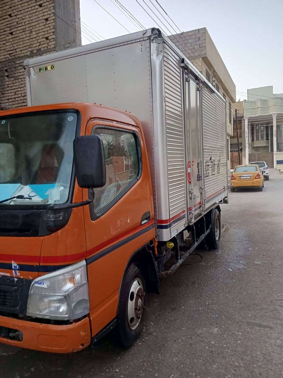 بسم الله الرحمن الرحيم
سياره كنتر موديل 1998
رقم ذيقار مشروع وطني شرط التحويل
مكينه 33.108
كير مكينه مكفولات شاصي مكفول
طول  4.5 سياره جاهزا من كلشي
حداده بريك كلج كلها كفاله
تخم تاير جديد كهربائيات كلها شغاله
السعر 95 وبيها مجال
العنوان البصره
***********
