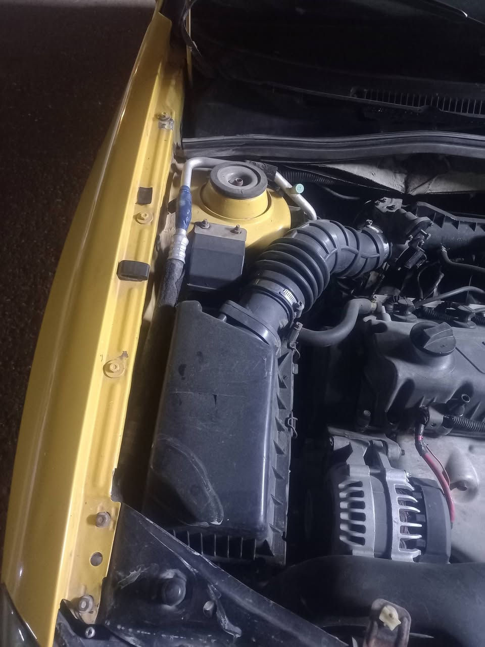 السلام عليكم
شيري ٢٠١١ بأسمي 
مصفره هيئة وغرامات هزة جديدة 
تخم لتاير جديد دوشمة جديدة شاشة تبريد شغال لا ضربة ولا صبغ عدا الدعاميات وبيها تبخير قليل 
بغداد حي العامل
السعر ٣٣ وبيها مجال قليل
الرقم ***********
