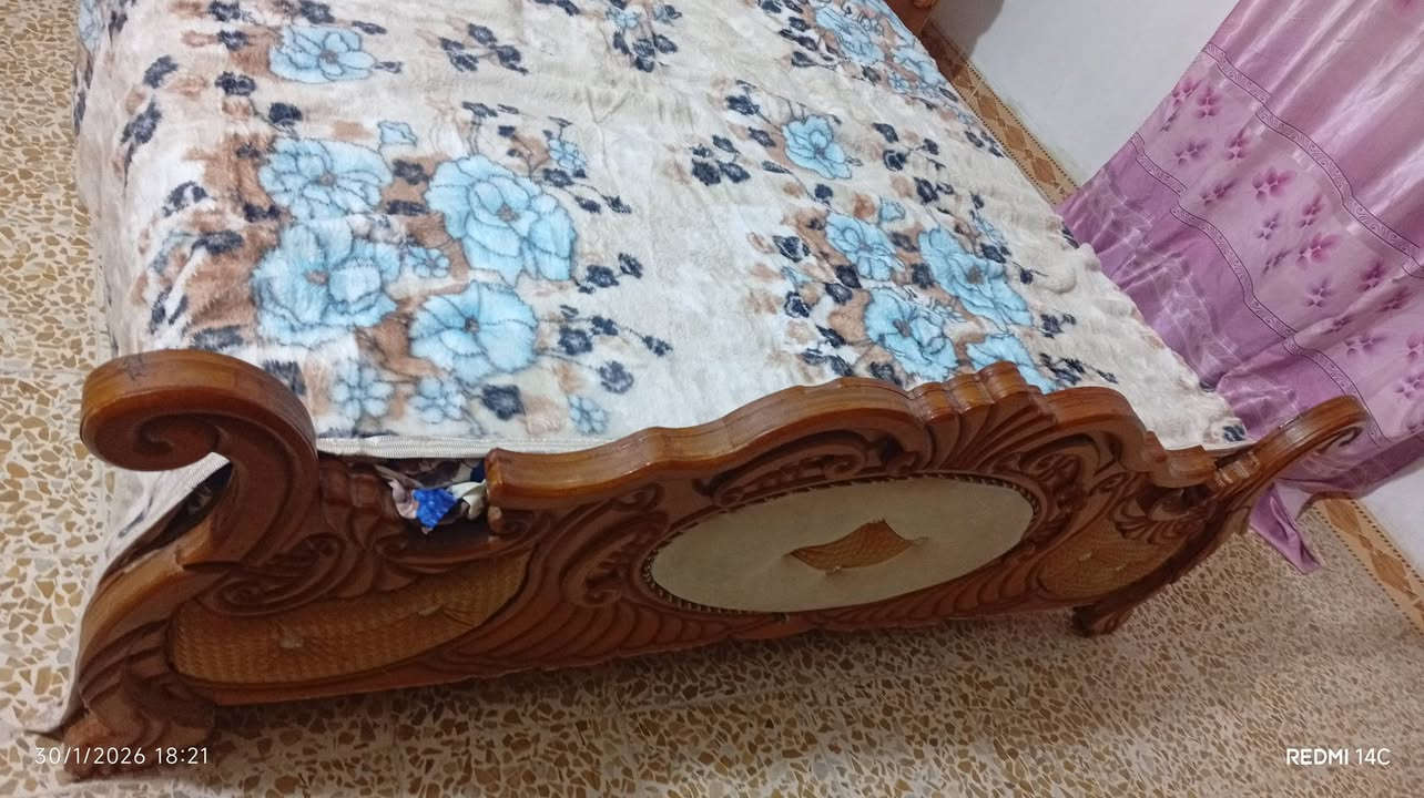 قرفت خشاب للبيع نضيف ستخدامع قليل مكان جانب اليمان بحي نتك السعر 650 وبيه مجال


**إذا كنت صاحب هذا الإعلان وتريد حذفه لأي سبب، رجاءا أرسل رسالة إلى الدعم الفني**