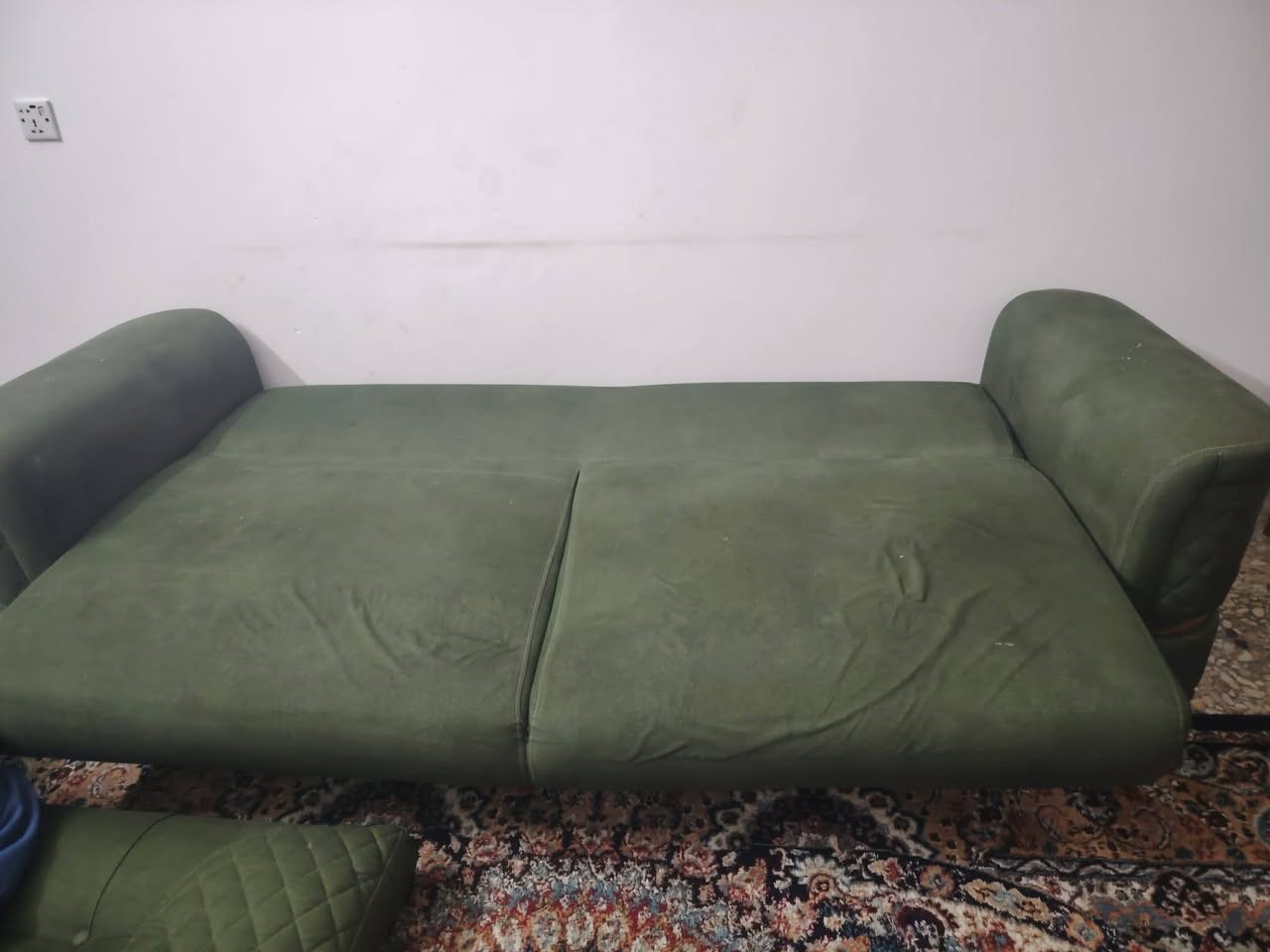 تخم قنفات تركي8مقاعد مخزن وسرير نظيف الصور امامكم السعر325قفل العنوان بغداد الإسكان شارع كليه العلوم الاقتصاديه للاستفسار خاص


**إذا كنت صاحب هذا الإعلان وتريد حذفه لأي سبب، رجاءا أرسل رسالة إلى الدعم الفني**