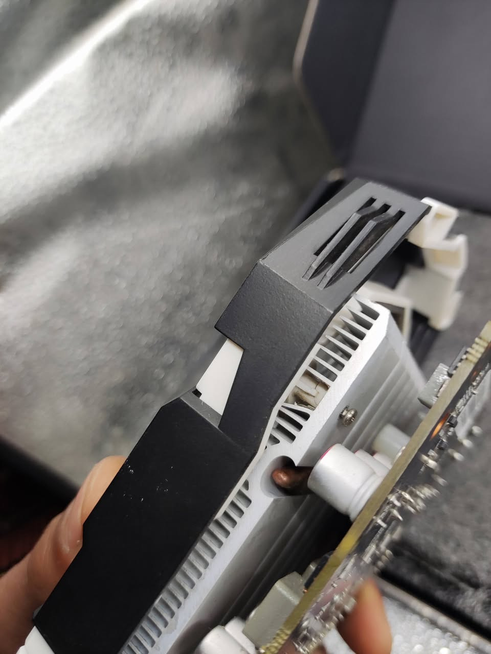 GTX 1060 
على سعر ابيع


**إذا كنت صاحب هذا الإعلان وتريد حذفه لأي سبب، رجاءا أرسل رسالة إلى الدعم الفني**