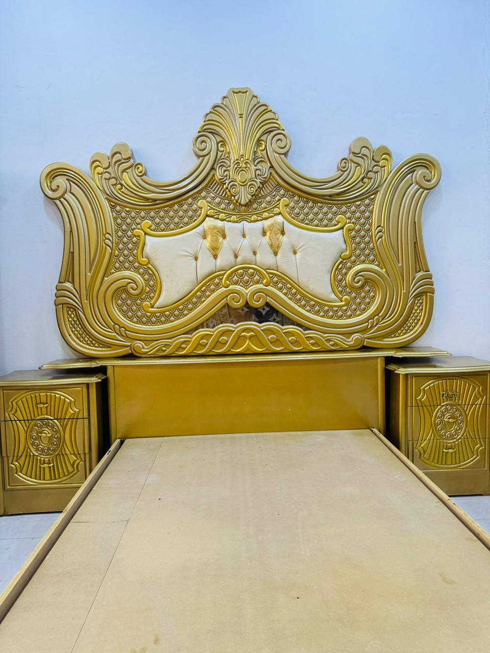 معـرض السند كلشي جديد
- خشب عراقي فول"   🚪
- غرف نوم" 🔥🪵
- كناتير باب" 2/3/4/5🚪
- بوفيات" قـ متر ونص 2 مـ 3 مـ
- العنوان" الـرمانةة البـعبيد
- للـستفسار"وتسـاب ***********
