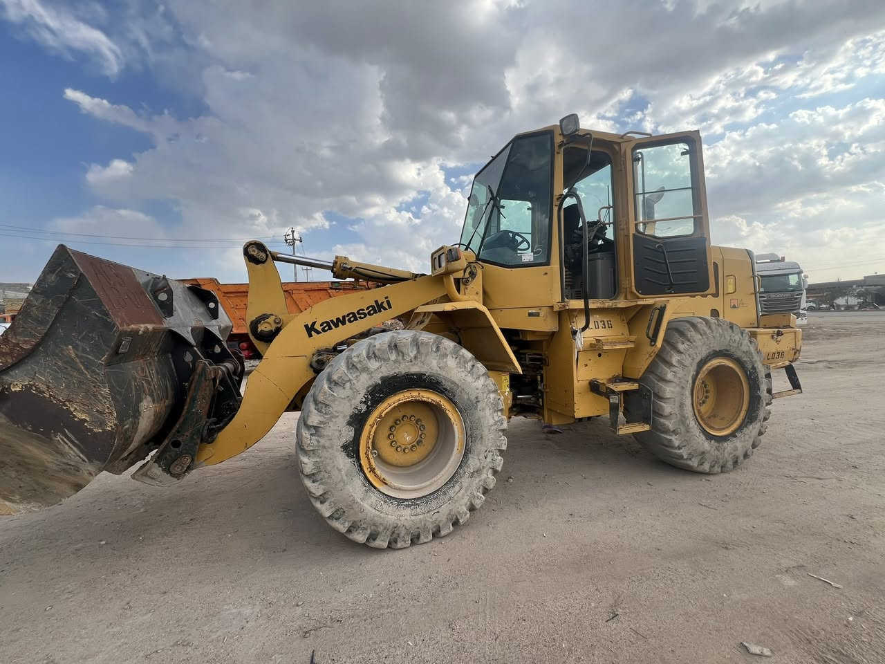 حجم 65  مديل 11منفيس بعده سعر 450$ /***********
