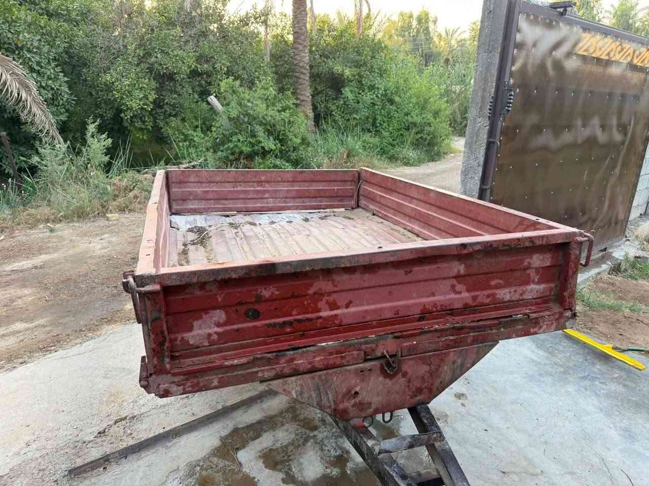 السلام عليكم للبيع كابوتا مع رفاسه عربانه ومرشه سعة٤٠٠      السعر٥٢٥٠ رقم الهاتف *********** الكورك***********
