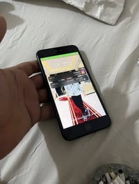 آيفون 7 • ذاكرة ١٢٨ • شاشة أصلية