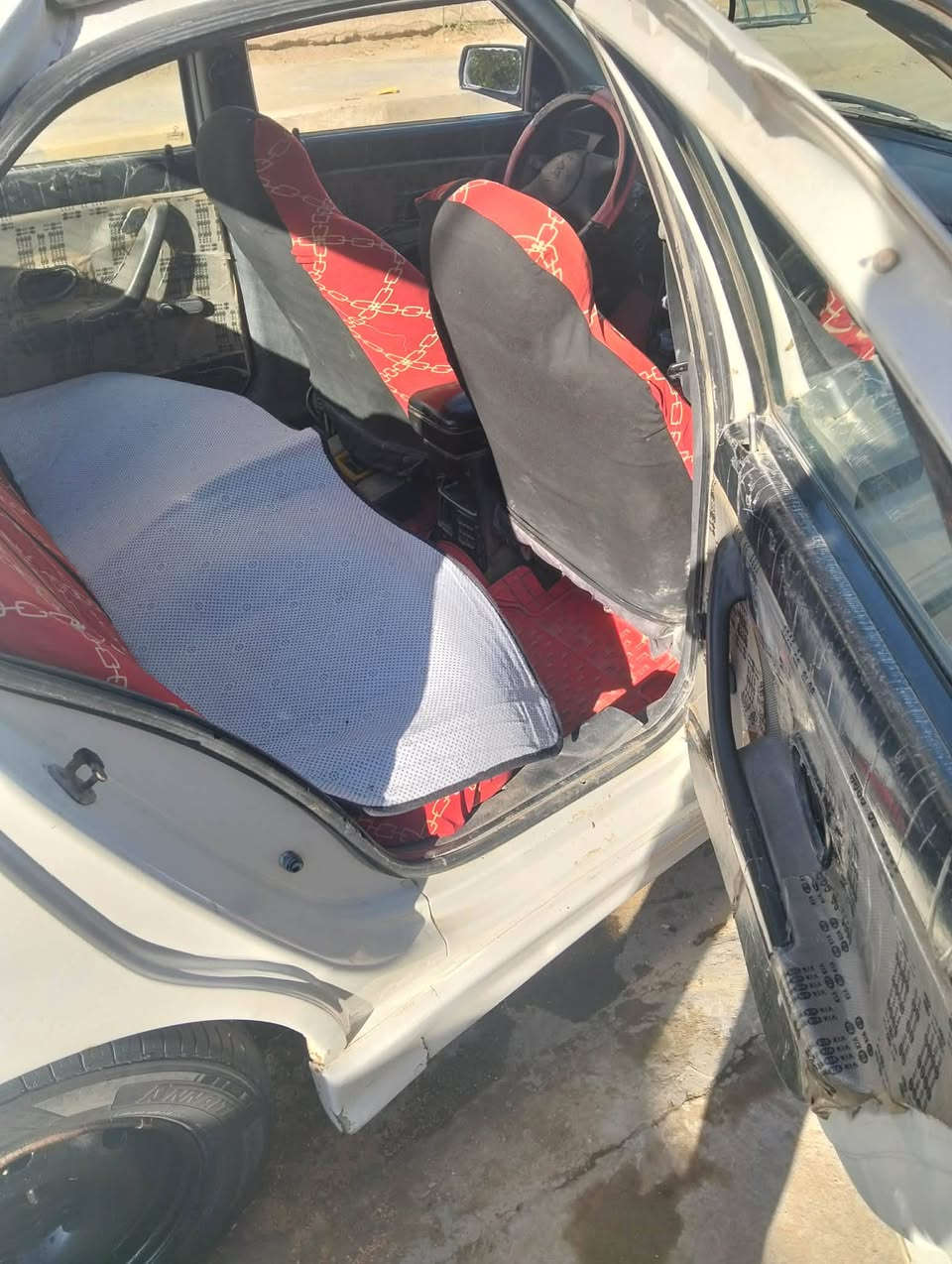 السلام عليكم سمند 2010. رقم بغداد السياره حلوه كاعده خياس مابيهه تخم تاير جديد   سنويه بعدلهه يومين وتسقط نقصهه بور ستيرن وعندي جكجكه. بلجواكيج فقط ترايك. لبصره السعر 32 وبيهه مجال مكاني بابل الاسكندريه
***********
