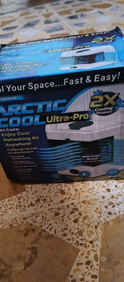❄️ مبرد هواء محمول Arctic Cool Ultra-Pro ❄️
الحالة: [جديد بالكرتونة / مستخدم بحالة ممتازة].
طريقة العمل: تبريد بالماء والثلج مع رذاذ منعش (قوة تبريد مضاعفة 2X).
التشغيل: يعمل عبر وصلة USB (على شاحن الموبايل أو الباوربانك وممتاز وقت انقطاع الكهرباء).
الاستخدام: مبرد شخصي ممتاز جداً للمكتب، بجانب السرير، أو أثناء الـجيمينج.
الملحقات: سلك USB + حاوية ثلج إضافية مجانية.
الموقع: أربيل. للمعلومات والتواصل، يرجى مراسلتي على الخاص. أربيل, العراق


**إذا كنت صاحب هذا الإعلان وتريد حذفه لأي سبب، رجاءا أرسل رسالة إلى الدعم الفني**