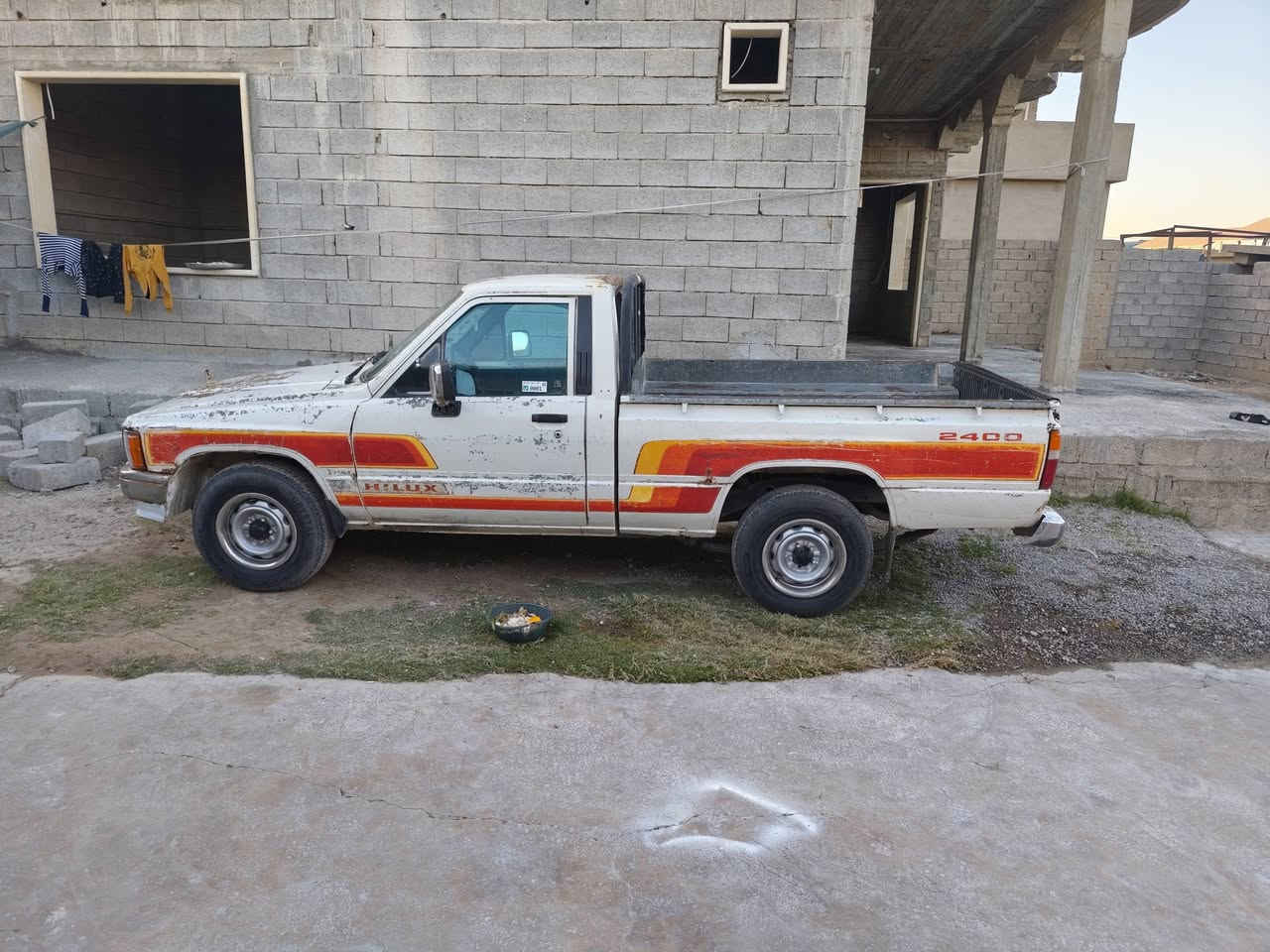 للبيع بيكب موديل 88 وضع الشركة مكفولة من الصبغ محرك معمر جديد محرك 2400 كير 5 رقم نينوى صدامي سنويه صداميه شرط التحويل السعر 40 تفاصيل اكثر اتصل ***********
