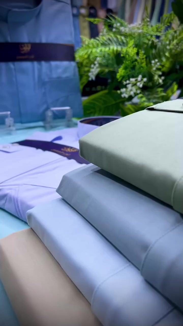 كلاسك نص ياخه سحاب ✨
بزمه أنيقة بخامة مرتبة ومريحة

متوفر بـ 6 ألوان جميلة تناسب ذوقك 👌

الصالحي
صيف 26 ☀️

العنوان: الشامية
للطلب والاستفسار عبر الخاص أو واتساب


**إذا كنت صاحب هذا الإعلان وتريد حذفه لأي سبب، رجاءا أرسل رسالة إلى الدعم الفني**