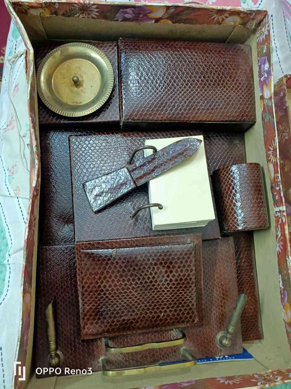 طقم مكتب كامل بعلبتو للبيع


**إذا كنت صاحب هذا الإعلان وتريد حذفه لأي سبب، رجاءا أرسل رسالة إلى الدعم الفني**