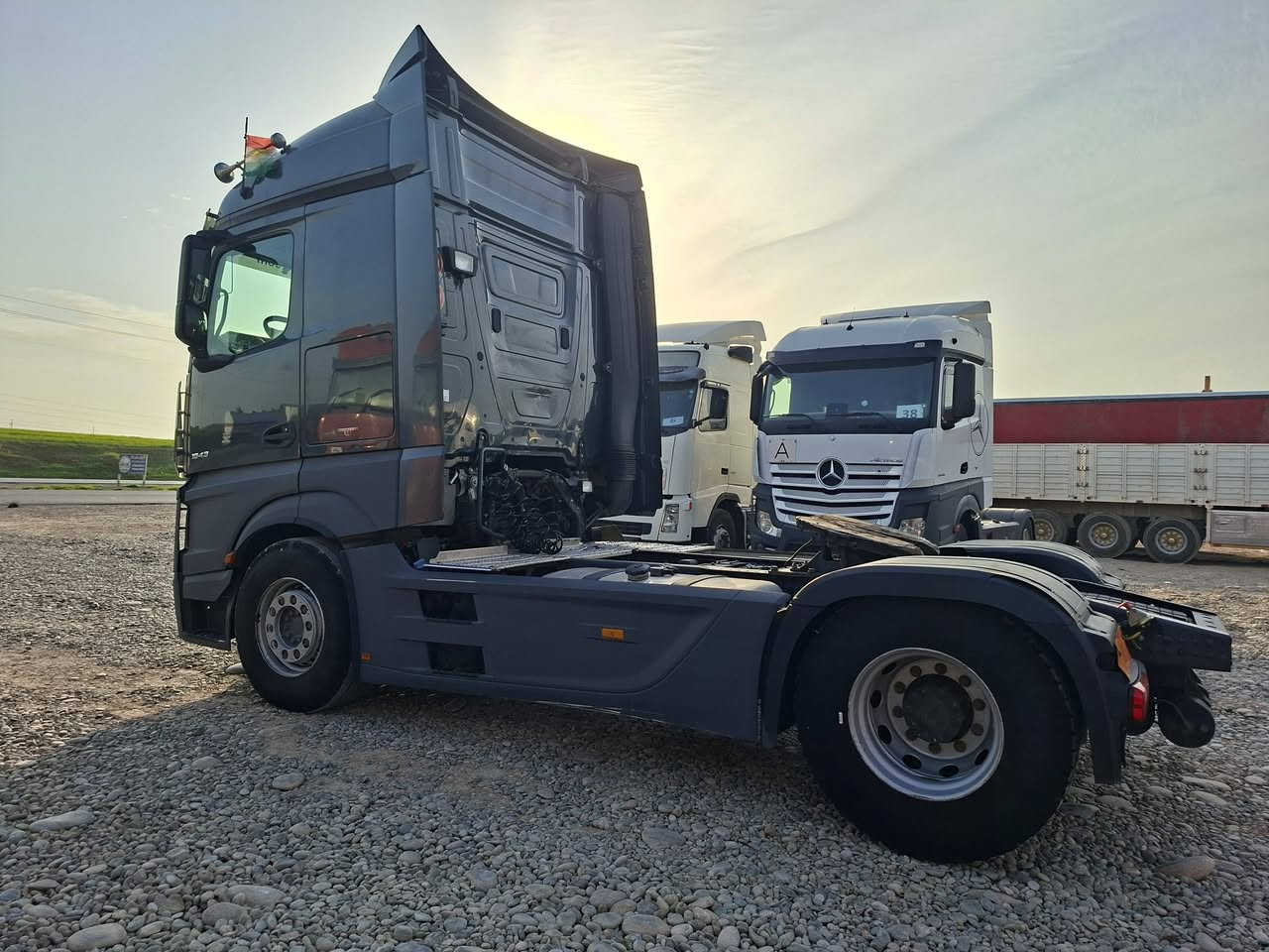 بو فروشتن موديل 2016 فول فول ماصفات حجم 18/43 كاتي سعر 275 مجال معرض ريكان كوران أربيل قه زاي خبات اسكي كلك ***********
