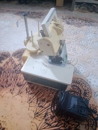 مكينة اوبر للبيع نظيفة كاملة الاغراض للتواصل خاص او عالرقم 07763941588