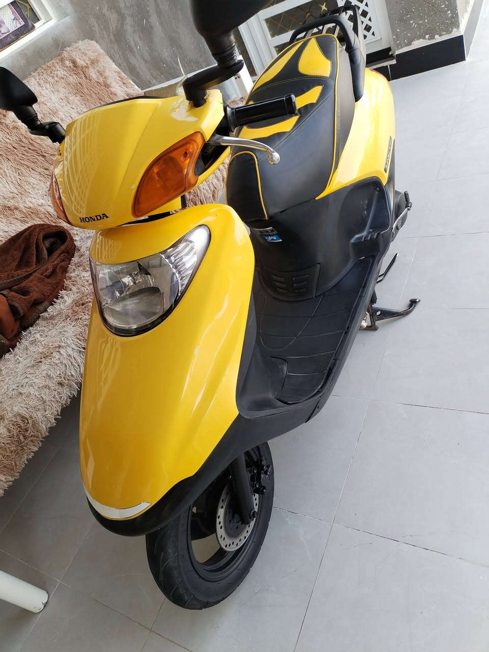 السلام عليكم دراجة سبيسي رمبة ياباني للبيع نضافتها ١٠٠٪ كلها بلادية للإستفسار الاتصال على رقم الهاتف  ،
***********
