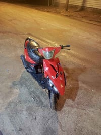 دراجه ماكس مضلع دراجه ما نغصها شي بس كفرات دراجه كامل مكمله مكينته مال...