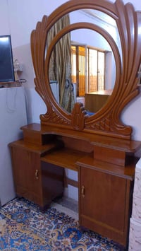 للبيع السعر 100 وبي مجال بسيط العنوان البلديات الاتصال على رقم 0771613...