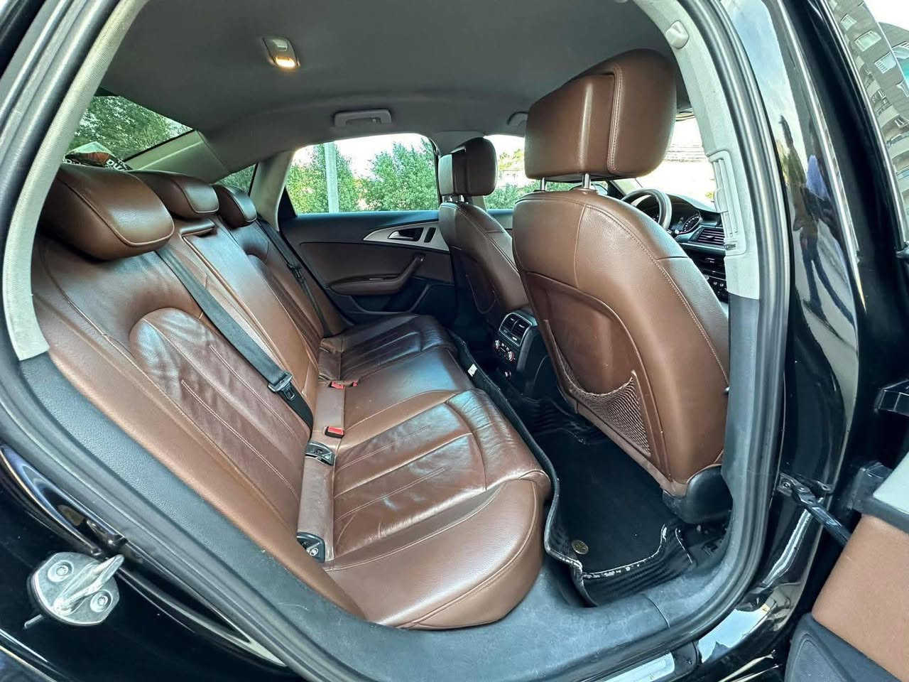 اودي A6موديل 2016 محرك 2000تيربو خليجي ماشية 134كيلو محرك كير مكفولة بدون اي حادث فقط صبغ بدون معجون  مكان بغداد شارع فلسطين ***********
