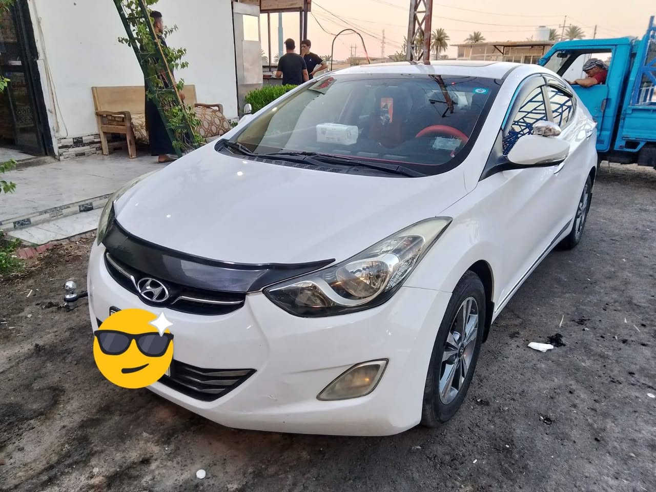 سلام عليكم 
النترا موديل 2012خليجي فول عده (بصمه)
السياره كامله من كلشي ترايك للبصره 
1. تحكم استيرن قطعتين 
2. شاشه بلادي كامره خلفي 
3فتحه سقف 
4حساسات خلفي امامي 
5تبريد +تدفئه فول 
السياره بيهه هلال مال جاملغ الخلفي صبغ بصيط
السياره جاهزه من كلشي نكره سلف 
السعر 123$وبيهه مجال حك الجيه 
مكان السياره الرمادي الجزيره البعلي الجاسم المحطه الثانيه 
هاتف ***********
