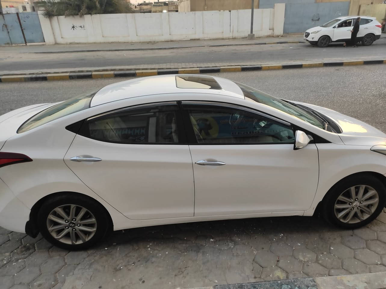 السلام عليكم النترا كفاله رقم نجف بسمنه سنويه وهزه جديده 
سياره كفاله 
جاهزه من كلشي مكينه كير تبريد تخم تاير جديد 
مكانهه نجف 
بيع فقط 
السعر 122
***********
