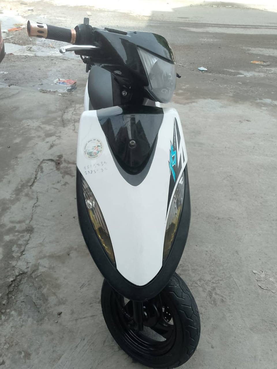 سلام عليكم
ماكس عدله

الدرجه رنبه 

اوراق كاملة

صارله 6اشهر نزلت من الرنبه

يدات مزود 

الدرجه كله بلاديه

الكهربايات كله شغاله

سلف

هندر

العنوان زعفرانيه

السعر 550

الرقم ***********
