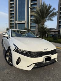 للبيع K5 كي فايف 2023  رقم بغداد الدولية ام الضمان  فول مواصفات حساسات...