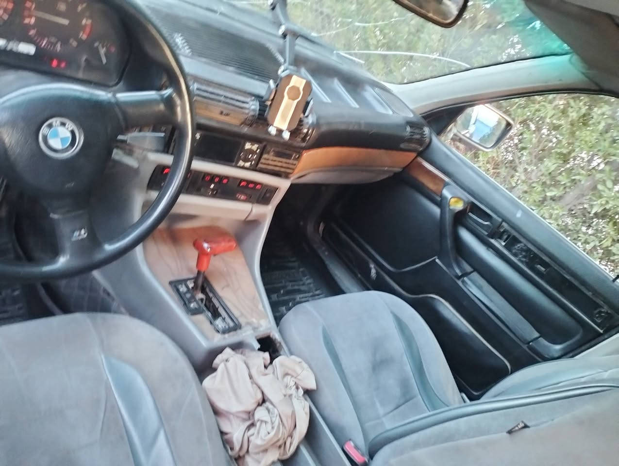 السلام عليكم
@بي ام 735 مكينه 35 مكينه توني شاتها كفاله جير ومكينه كفاله اوتوماتيك سنويه ساقطه بال 23 شرط التحويل رقم نجف راعيها الشرعي بالسماوه تبكي لها على دبلات قدام السعر 17 بيها مجال بيع مستعجل عنوان بصره الزبير كهربائيات كلها شغاله***********
