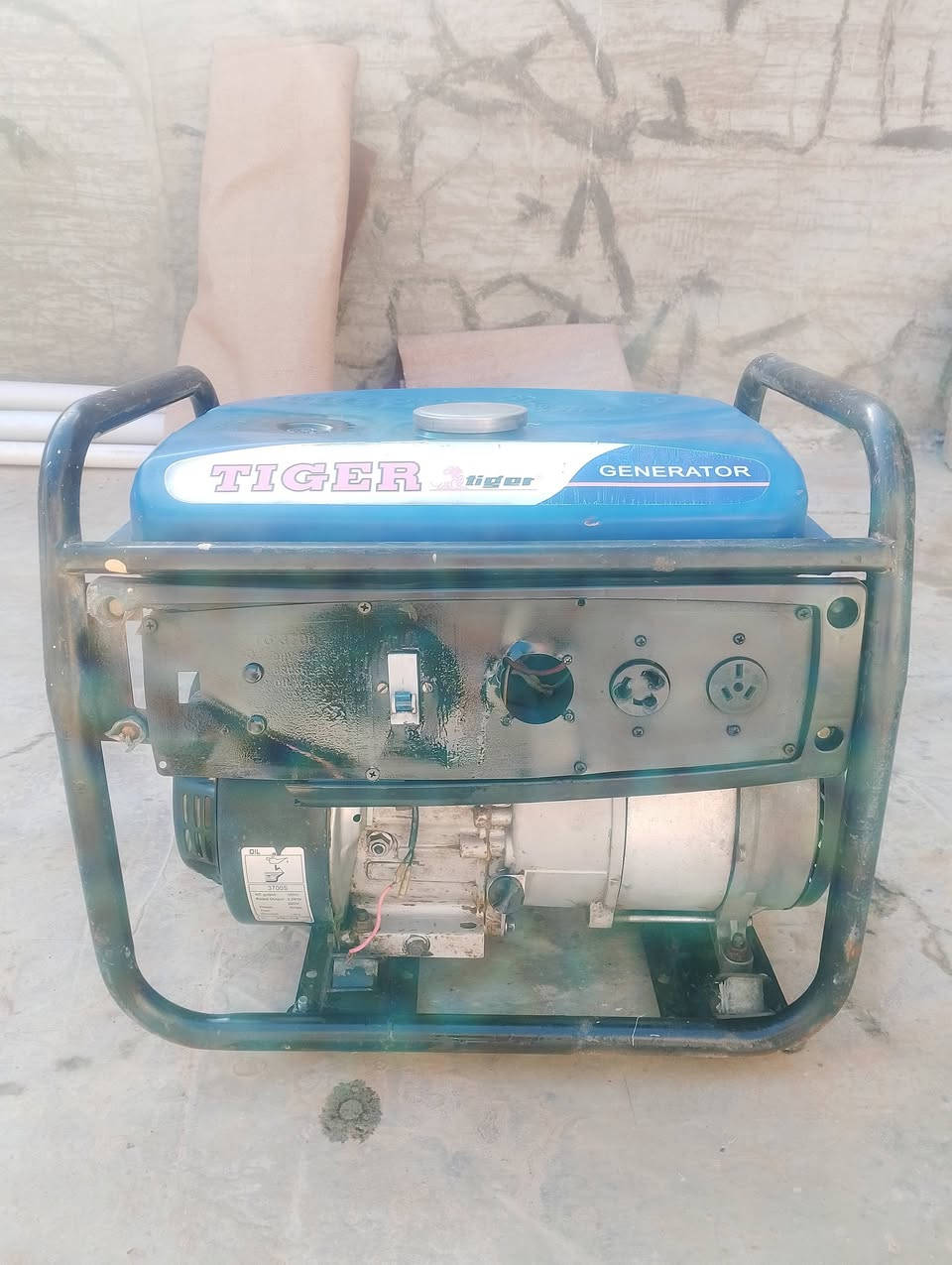 مولد تايكر للبيع شرط الشغل
سعر 75 الف 

***********
