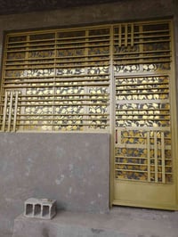 محلات احمد صبغ وجام للتنضيف  شبابيك وبوب  كادر متخصص  0775 267 7378