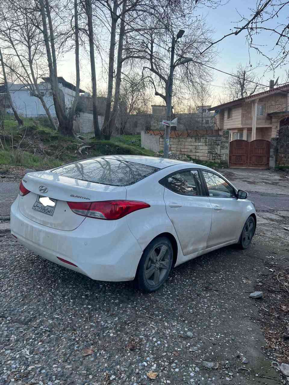 هیۆندای النترا  2013 خلیجی
پارچە ڕەش لەسەرساغە ✔
3پارچەی پشتەوە وشان وسقفی بەشەرتە بێ بۆیاخ
مەکینە 16 مەڕغوب،ناوکرێمی ➡
گێڕومەکینەوکارەبایی بەشەرتە ➯
فوول مواسفات تەنها بەسمەنیە ➡
*********** ڤایبر،واتساپ
شوێن شەقڵاوە
نرخ 93 $ شقلاوة, أربيل
