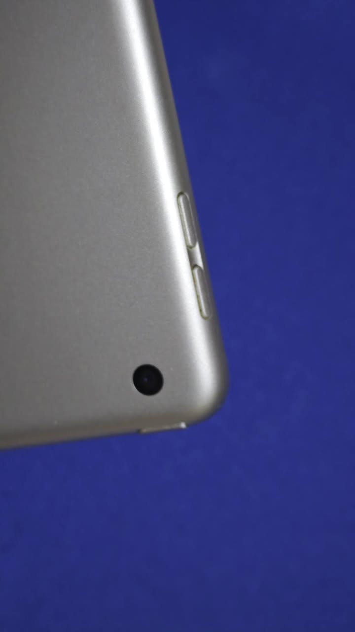 ايباد 9 ذاكره 256 جدا نظيف كامل مع الملحقات و قلم وگفر أيضا سعره 300 بي مجال بسيط مكاني بغداد عندي توصيل

 الي يريد تفاصيل يراسلني و تدلل


**إذا كنت صاحب هذا الإعلان وتريد حذفه لأي سبب، رجاءا أرسل رسالة إلى الدعم الفني**