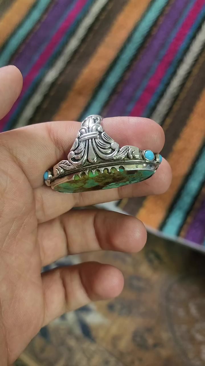 تفجر علئ التحف سعر علئ الخاص


**إذا كنت صاحب هذا الإعلان وتريد حذفه لأي سبب، رجاءا أرسل رسالة إلى الدعم الفني**