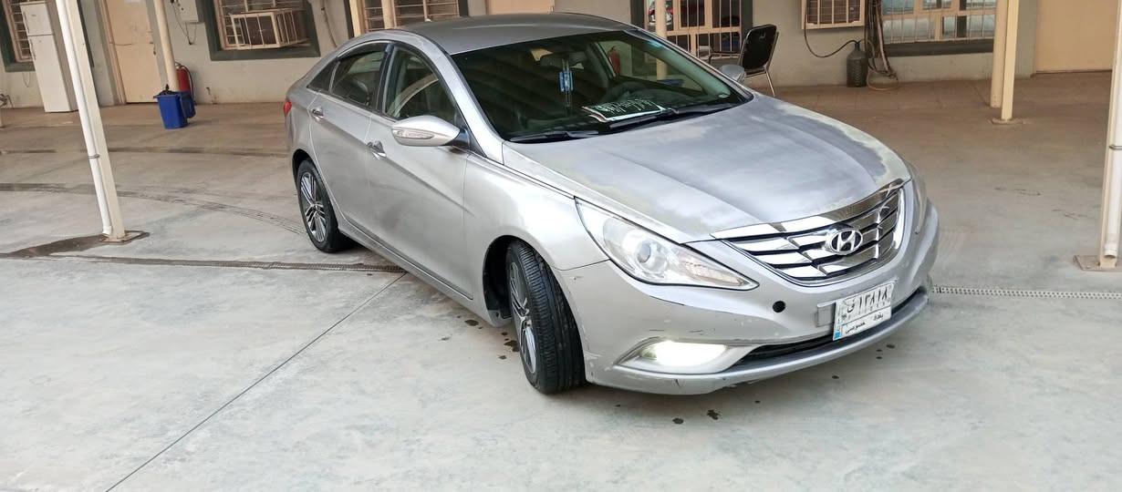 سلام عليكم سوناتا موديل 2011  فول عدة الفتحة مصبوغة عام أو بيهة جراد أو حادث جاملغ خلفي جهة السائق محرك دوش 2000
السعر 95 أو بيهة مجال بااسمي مكاني بغداد الكاظمية 
***********
