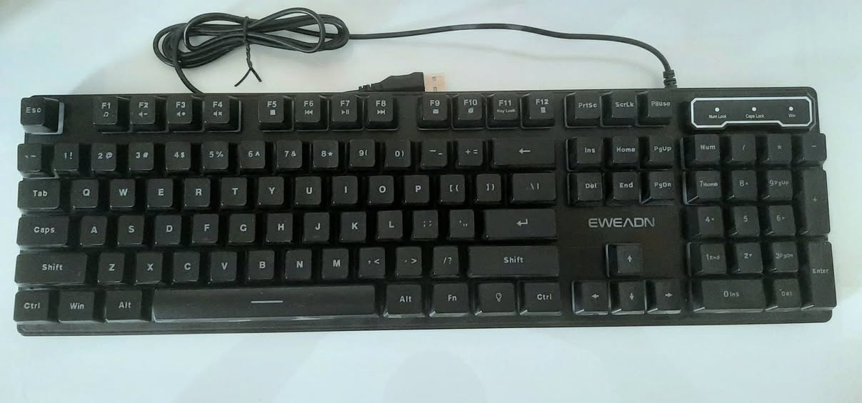 كيبورد مكتبي واير  السعر 10 الاف .


**إذا كنت صاحب هذا الإعلان وتريد حذفه لأي سبب، رجاءا أرسل رسالة إلى الدعم الفني**