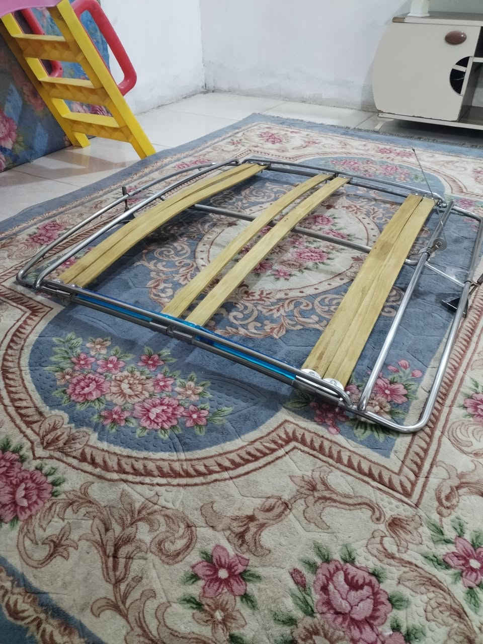 سلام عليكم سيباية حيدر سحارة نتاج ٢٥ مال النترا مضلع السعر ١٥٠ مكاني بغداد الدوره ***********
