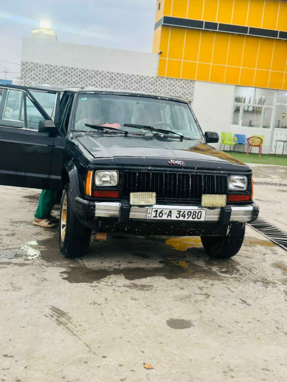 جيب شيروكي ٨٩ رقم انكليزي
سنويه ٢٠٢٩ مداور ثاني يوم
تخم تاير وباتري وباور كله جديد
محرك محور فيفيتي ٢٤٠٠  كير بطه اكس محور 
مكاني ذي قار سوق الشيوخ
متواجد واتساب واتصال فقط ***********
السعر ٤٣ وبيه مجال قليل لشراي
