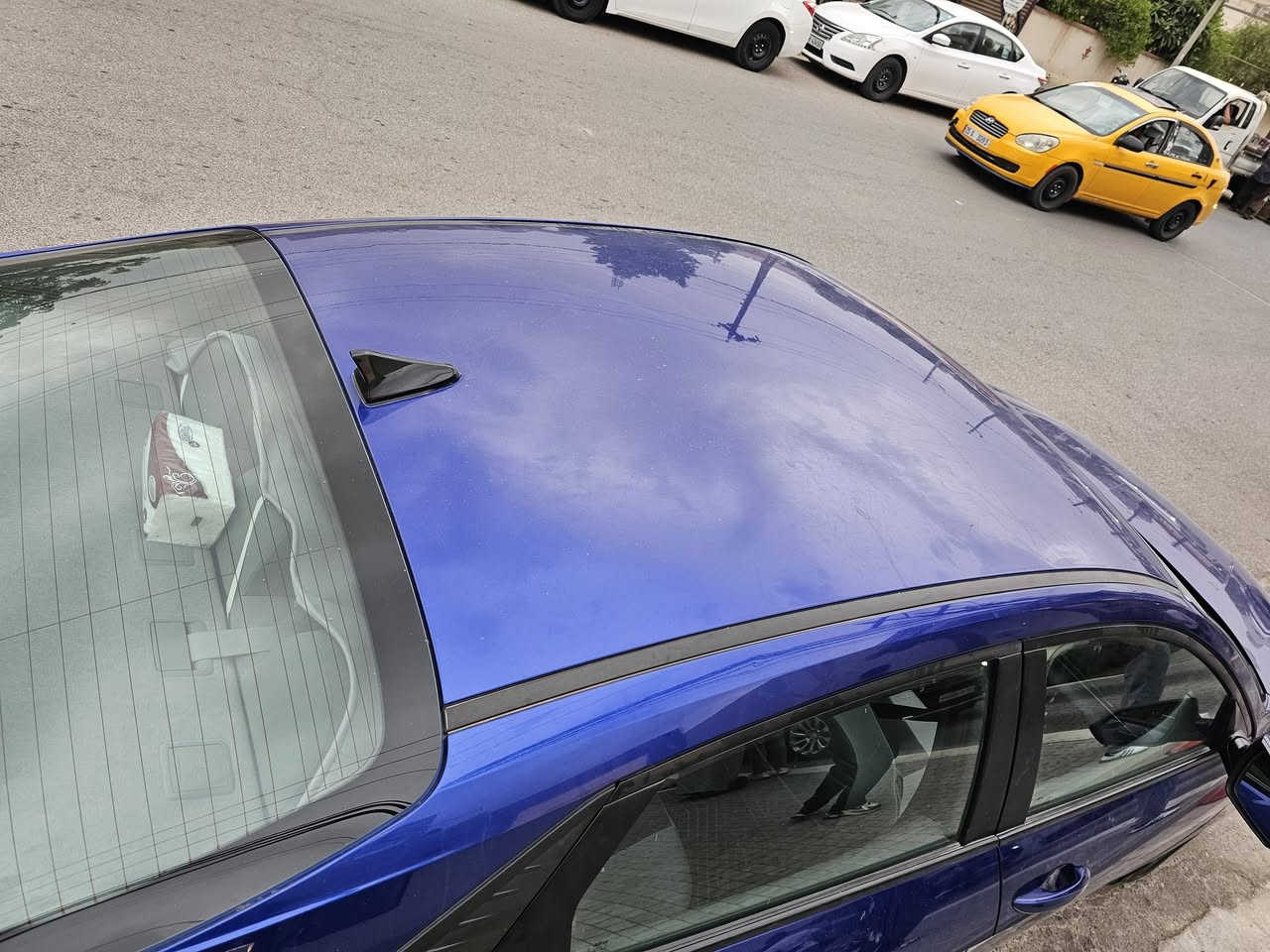 السلام عليكم 
إلنترا وارد أمريكي  كلين تايتل بدون صبغ ماعد الي بالصورة 
موديل 2023
مواصفات : 
رادرات امامي وخلفي وجانبي 
فول تحكم استيرن 
كاميرا خلفية 
توقف ذاتي 
ثلاث انواع قيادة سبورت ونورمال وسمارت 
شحن USB 
ماشية ٦٨ الف كيلو 
رقم بغداد تحويل ثاني يوم
السعر ١٥٣ ورقة وبيها مجال 
*********** واتساب
