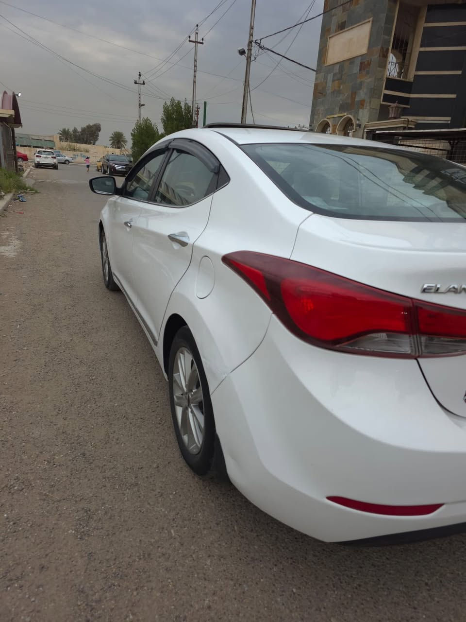 سلام عليكم النترا 2015 خليجي فول مواصفات معروفه مواصافت مالتها بصمه فتحه تجي قطعتين تبريد بيها بس بنيد صبغ والباقي سليم جاهزه السياره المكينه الحجم مالتها 2000 كلش حلوه جديده بالعافيه عالي يشتريها 
السعر 122
مكاني سيدية
رقمي ***********
