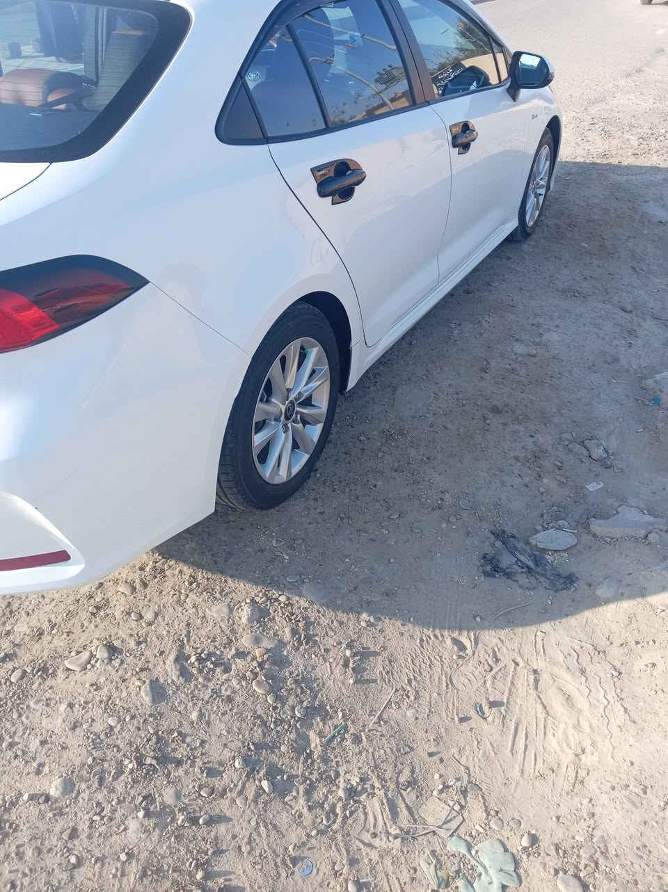 السلام عليكم من رخصه الادمن
للبيع فقط 
للبيع تويوتا كورلا هايبرد 2024
بغداد بأسمي رقم انكليزي 
شكل الخليجي 
فول مواصفات 
بصمه 
فتحه 
كراسي مدوشمه جلد 
كل الجام مغلف ضد الكسر
بيه شخطين بالدعاميه واضحه مع الصور
السونار مرفق مع الصور 
ارضيه مدوشمه جلد
تخم تاير ياباني
تحديد مسار 
شاشه جبيره 
كامره سياره جديده 
ماشيه 53
معروفه مواصفات الفول 
 واضح بل سونار داخل منشور مكاني تكريت 
السعر 145 وبيهه مجال قليل رقمي ***********
