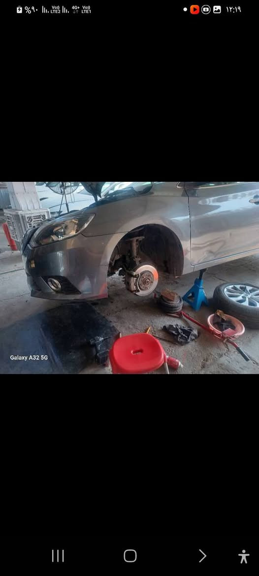 ✨ عرض خاص بمناسبة شهر رمضان المبارك ✨

الحمد لله وبفضل الله، ونظراً للظروف المعيشية الصعبة، قررت ورشة خدمات حي الجامعة وبالتعاون مع الأصدقاء تقديم عرض مميز لخدمة زبائننا الكرام ابتداءً من يوم غد.

🔧 عرض خاص على تبديل زيت الكير لسيارات نيسان سنترا
💰 السعر السابق: 125,000 دينار
🔥 السعر الحالي: 100,000 دينار فقط

📌 العرض يشمل:

- فتح كيس الكير بالكامل
- تنظيف الكير بشكل كامل
- تبديل فلتر الحديد والفلتر الورقي
- إضافة الزيت الخاص حسب تعليمات الشركة
- العمل يتم بأيدي فنية خبيرة ونظيفة

⏰ العرض ساري طوال شهر رمضان المبارك

📍 العنوان:
بغداد – حي الجامعة
مقابل جامع ملا حويش
شارع كازينو الربيع – خلف المصرف

📞 للاستفسار والحجز:
***********
***********

🙏 أهلاً وسهلاً بكم دائماً، ونسعد بخدمتكم.
ورشة خدمات حي الجامعة – ثقتكم مسؤوليتنا
