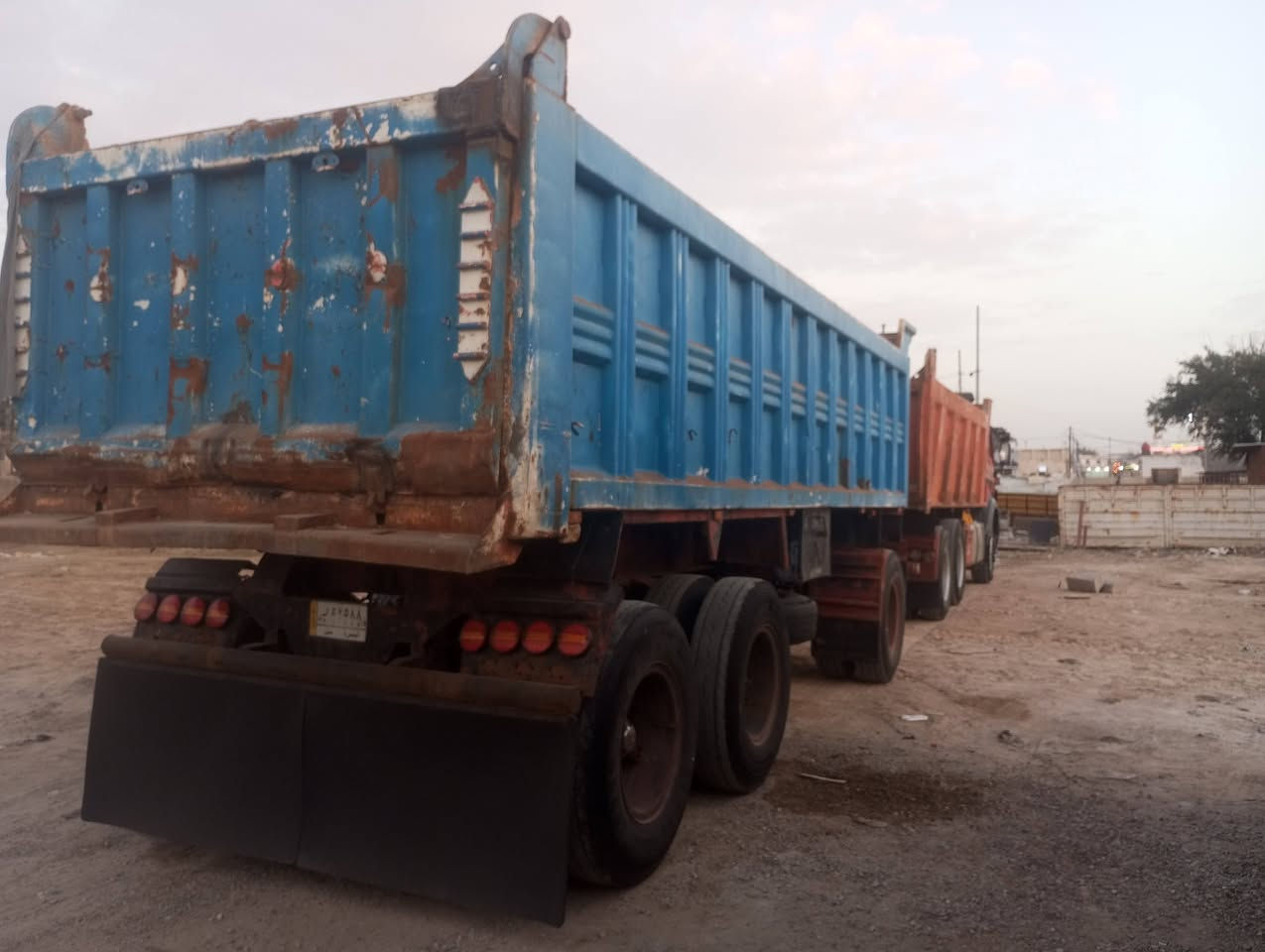 سلام عليكم
للبيع كرواتي قاطر مقطوره مديل96مكينه38
كير برميل مجموعه جيف عربانه علم 
جاهزه لشغل تريد راس وعربانه تريد بس راس 
للاستفسار 
***********
