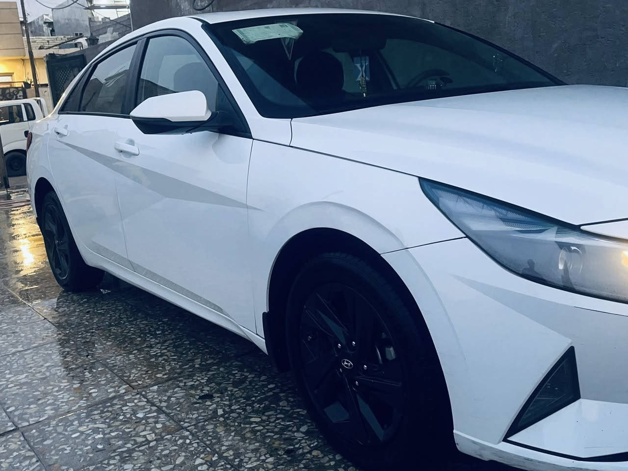 السلام عليكم من رخصه الادمن سياره الانترا
مكفوله كفاله عامه 
ماعده شخط ب جاملغ الامامي 
(جه الراكب) 
موديل 2023
مكينه 1600
موصفات نص فول 
السعر 165وبيه مجال
رقم بغداد تحويل مباشر 
مكان بغداد الزعفرانيه
*********** هـ
