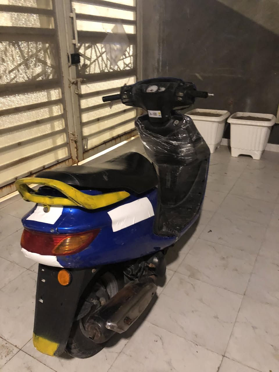 لام عليكم دراجه فراشة تخبل سرعه اي شي مابيها لانضوح ولا قطره دراجه العداد سرعه شغال ولكيلو متر ومال بانزين ولكلوب مال عينه هم شغال  مرتبه مال مشاوير او شغل ماوكفتني بشارع الله شاهد ولا طابه مصلح نقصها بس باتري وكل شي يشتغل شرد نص هندر تشتغل   سعرها ٤٢٥ وبي مجال قليل مكاني معقل رقمي ***********
