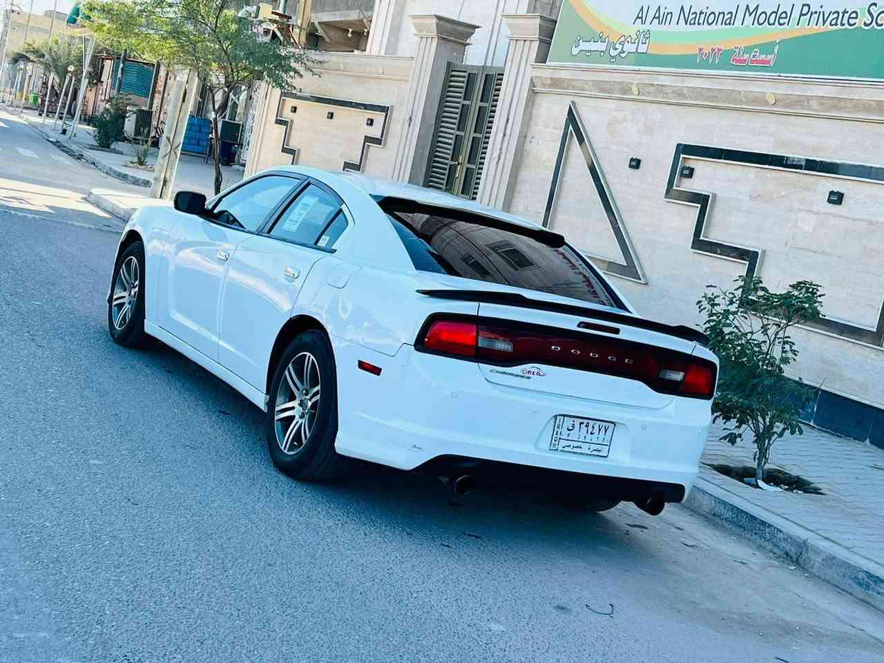 *********** او *********** سلام وعليكم البيع جارجر مديل 2014 أصل رقم بصره مشروع وطني تحويل مباشر مكينه 3600 وارد كندي شاصي الغد ايرباكات كفاله كلها سياره جاهزه من كلشي كفاله من ضربه وصبغ عدا قطعه وحده فقذ بيها صبغ هلال خلفي فقط باقيها جاهزه سياره حلا ه من صوره بهواي تجي وشوف ويل خليجي تخم تاير ابو ورده لايت زنون خرفتها شرط كارتون سياره ستعمال شخصي سياره مال بيت مكاني بصره قظاء آلمدينه سعر 147 بيها مجال بصيط والي يشوف سعر هواي يدعينه بل الرزق ورزق الجميع نشالله
