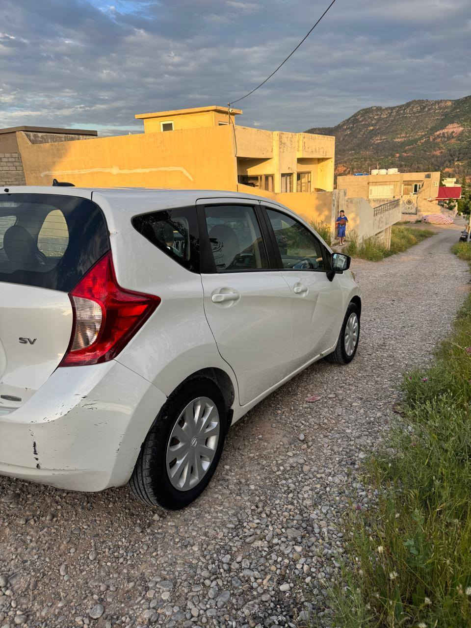 Nissan versa  sv 2016
موديل ٢٠١٦
بدون صبغ 
هندةك تعديل ييت تيدا هةين
كير و مةكينة و تبريد دلاون
سةيارة سةر نافئ منن تحويل بشةرت 
بدون غرامات
فحص و هزة جديد
سنوي نوية
سةيارة مواصفات sv
ستيرن تحكمة هةرجار جام كهربائي نة
سةيارة ٧٣ هزارا يا بريفة جوى كةلةك كيمة

سعر ٩٣ 

تلفون
*********** دهوك, العراق
