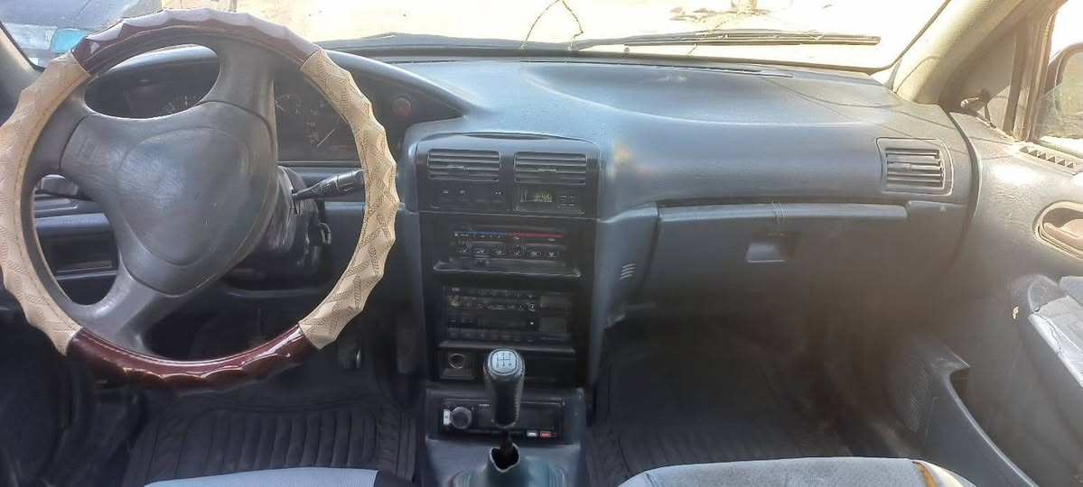 للبيع سيفيا موديل ٩٣ رقم بغداد سنوية لل٢٠٢٨ تحويل مباشر محرك زغير كير عادي ..محرك وكير شرط ..صدر امامي خلفي جديد .كهربائيات شغاله ومرتبه مابيها ولا جطل ..غرفتها حلوة .تبريد بيه ليك فقط تسوي وتشحن غاز كامل حتى القايش مشدود

السياره بلاديه وجارده مابيها قطرة خياس كله مشتغله فقط يعوزها صبغ ..رايدها ب٣٠ وبيها مجال بسيط للشراي 

مكاني صلاح الدين قضاء الضلوعيه ***********/***********
