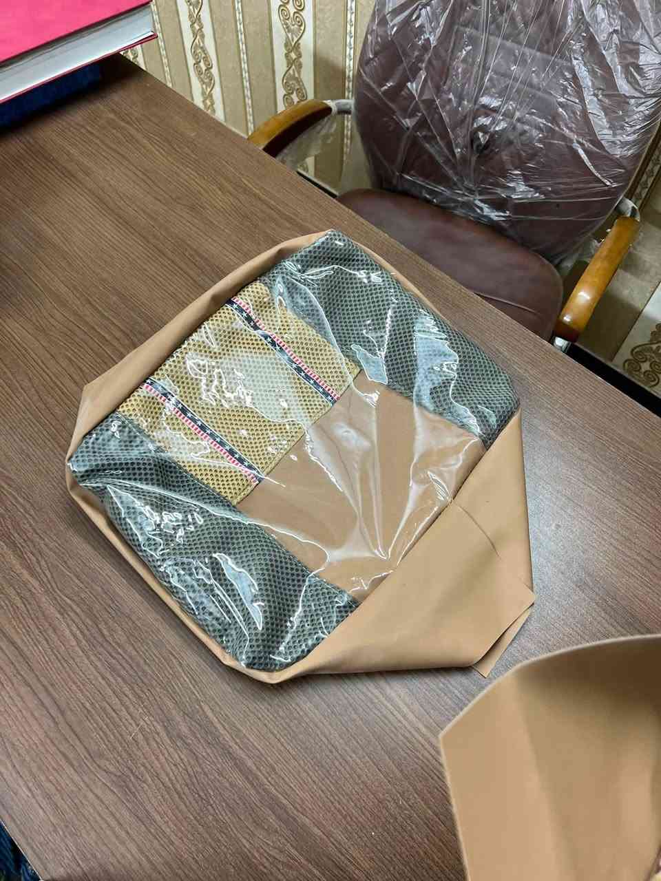 عندي ذن دوشمة جدد مجاناً ليريدهن يجي يأخذهن قطاع 74 لوجه الله قطعتين فقط ***********واتس
