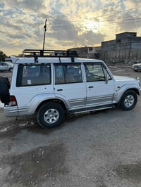 سيارة كالوبر اوته ماتيك ٢٠٠٢ مكينه بلادي  السيارة بأسمي رقم الهاتف 077...