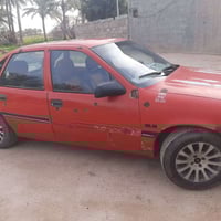 اوبل فيكترا • ١٩٩٢ • كهرباء شغّالة